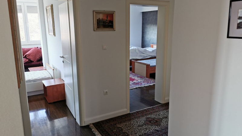 Kameniti stol, Remete, 120m²