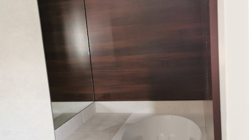 Kameniti stol, Remete, 120m²