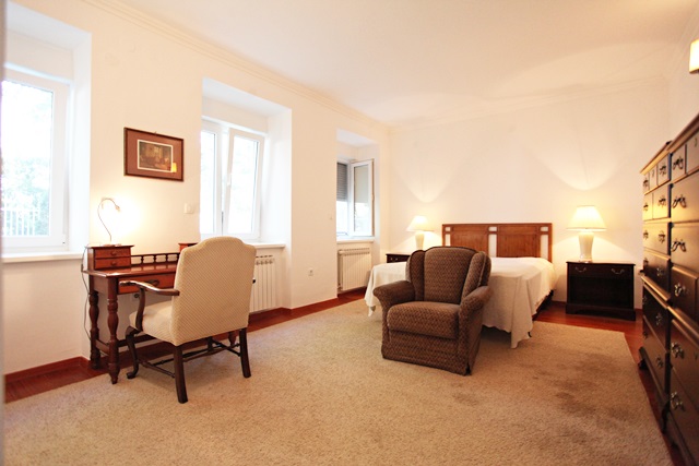 Rokov perivoj, Tuškanac, 130m²