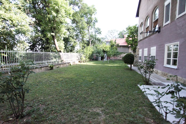 Rokov perivoj, Tuškanac, 130m²