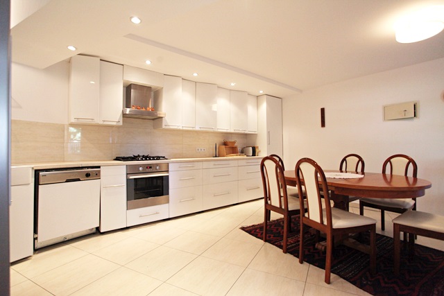 Rokov perivoj, Tuškanac, 130m²