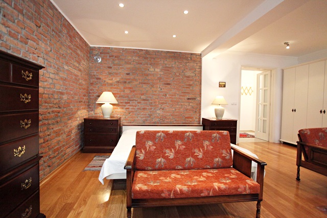 Rokov perivoj, Tuškanac, 130m²