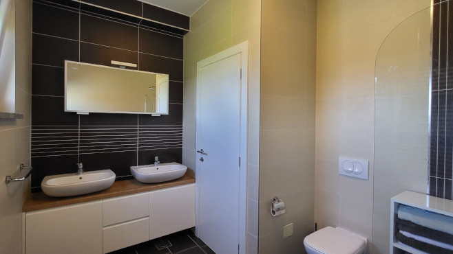 Bukovac, Bukovac, 200m²