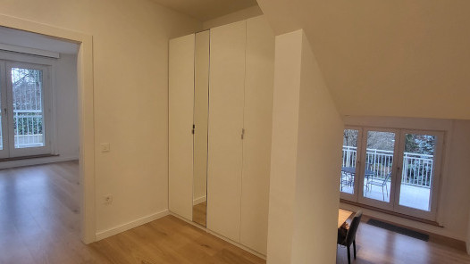 Tuškanac, Tuškanac, 220m&sup2;