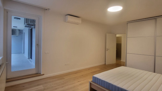 Tuškanac, Tuškanac, 220m&sup2;