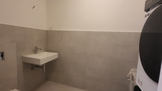 Tuškanac, Tuškanac, 220m&sup2;