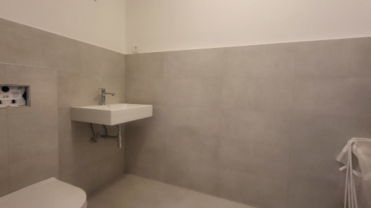 Tuškanac, Tuškanac, 220m&sup2;