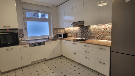 Tuškanac, Tuškanac, 220m&sup2;