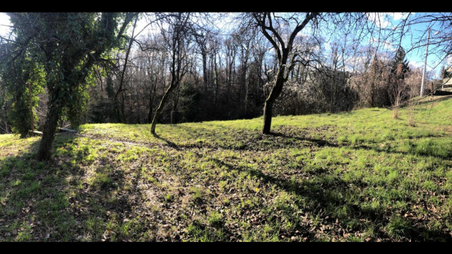 Tuškanac, Tuškanac, 1680m&sup2;